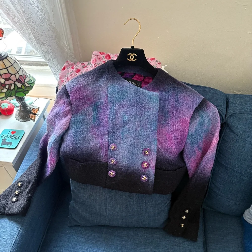 Chanel Metiers d'art 20A cropped purple jacket FR 42